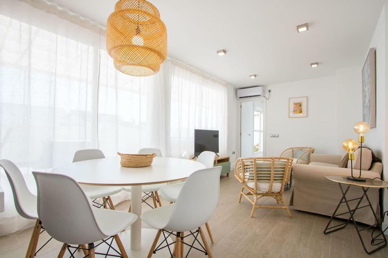 Triana Deluxe Skyview Appartement *